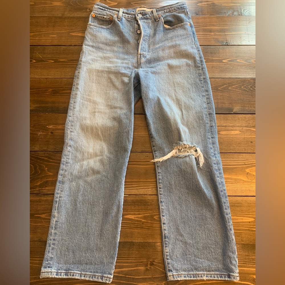Levi’s Ribcage Straight Jeans
